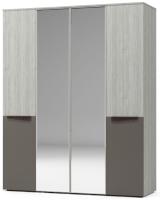 Шкаф четырехдверный